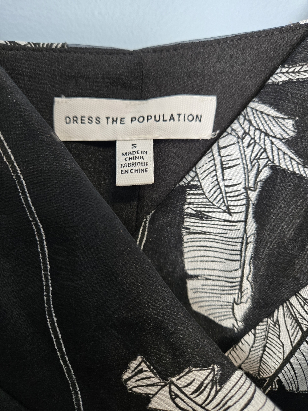 Dress the Population Delphine Black & White Tropical Wrap Dress - Picture 3 of 6